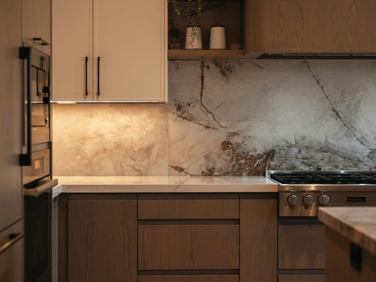 Wall design by LuxLiving Concept